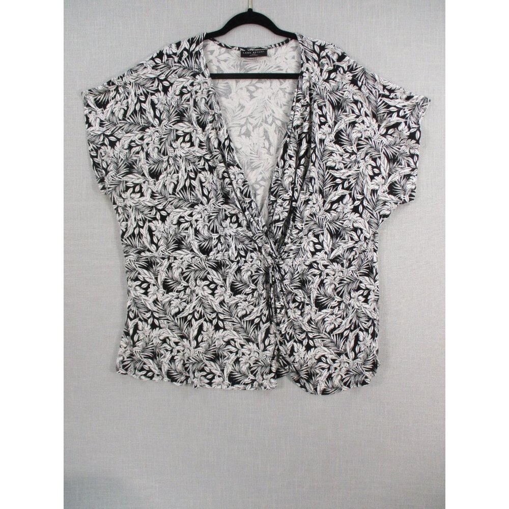 Lane Bryant Womens Black & White Floral Print‎ Twist Front Top Size 26/28
